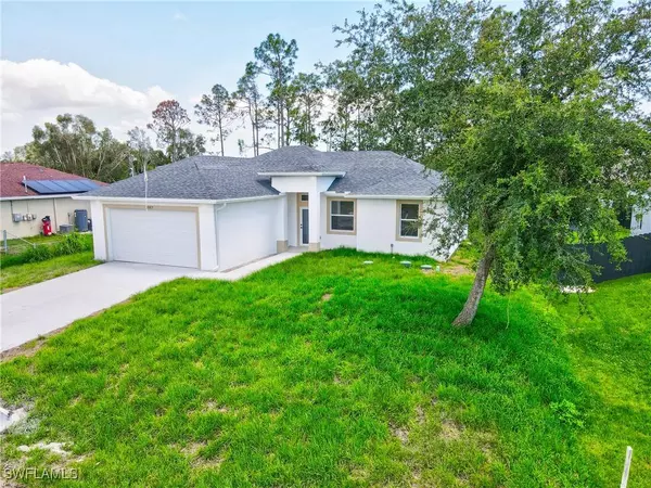 3507 41st ST SW, Lehigh Acres, FL 33976