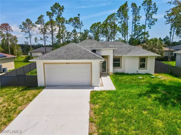 3507 41st ST SW, Lehigh Acres, FL 33976