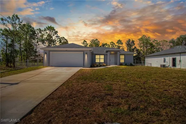 2712 43RD ST SW, Lehigh Acres, FL 33976