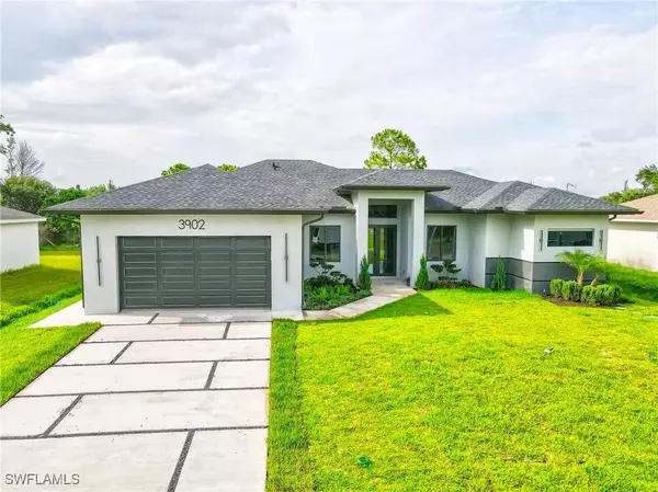 3902 4TH ST SW, Lehigh Acres, FL 33976