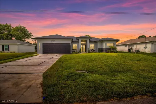 3902 4TH ST SW, Lehigh Acres, FL 33976