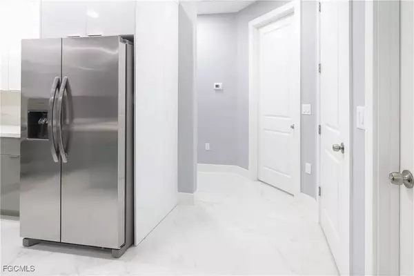 2514 52ND ST SW, Lehigh Acres, FL 33976