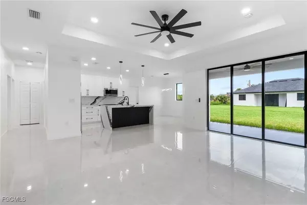 714 Cane ST E, Lehigh Acres, FL 33974