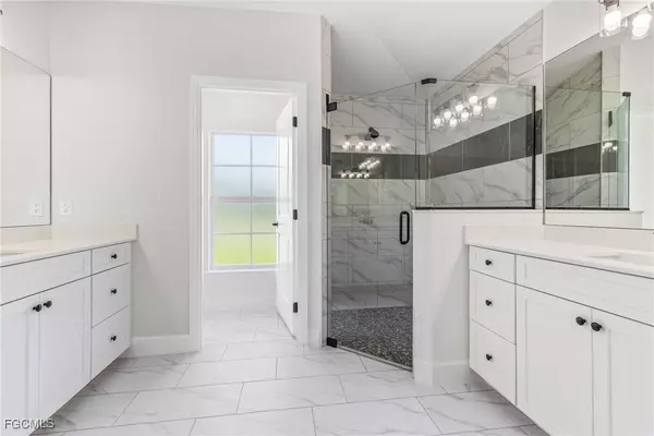 3412 42ND ST SW, Lehigh Acres, FL 33976