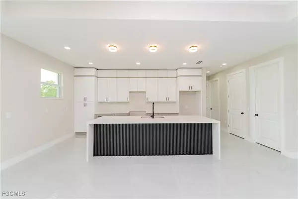 3217 63rd ST W, Lehigh Acres, FL 33971