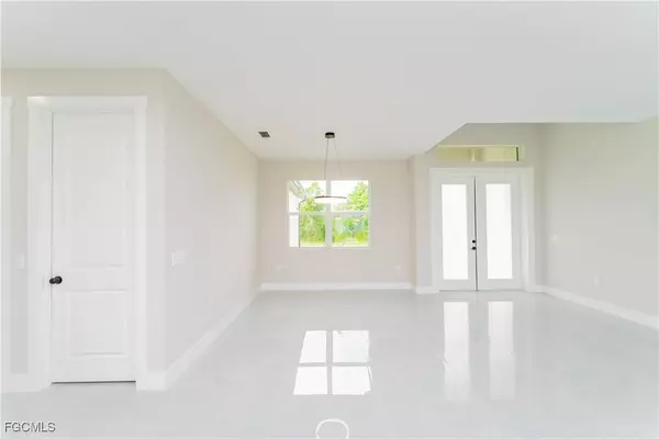 3217 63rd ST W, Lehigh Acres, FL 33971