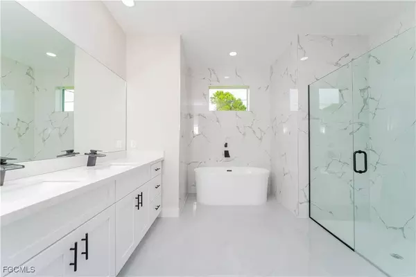 3217 63rd ST W, Lehigh Acres, FL 33971