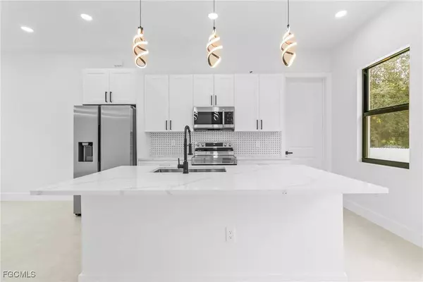 750 Brazos ST E, Lehigh Acres, FL 33974