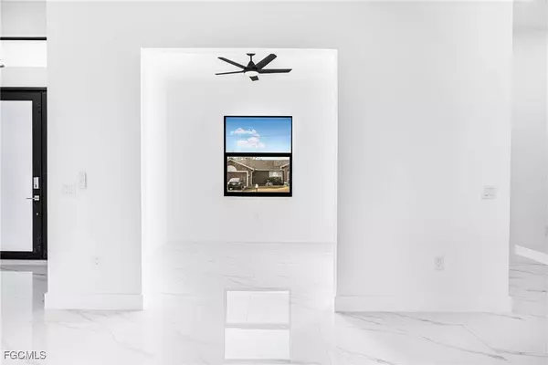 3604 29th ST SW, Lehigh Acres, FL 33976