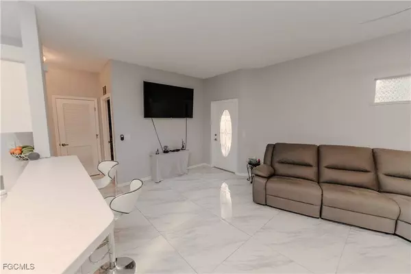 19949 Lake Vista CIR #16A, Lehigh Acres, FL 33936