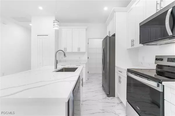 3227 Dale ST, Fort Myers, FL 33916