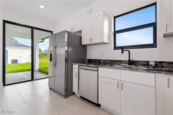 2711 50th ST W, Lehigh Acres, FL 33971