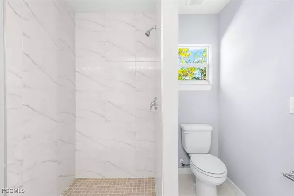 945 Memphis AVE S, Lehigh Acres, FL 33974