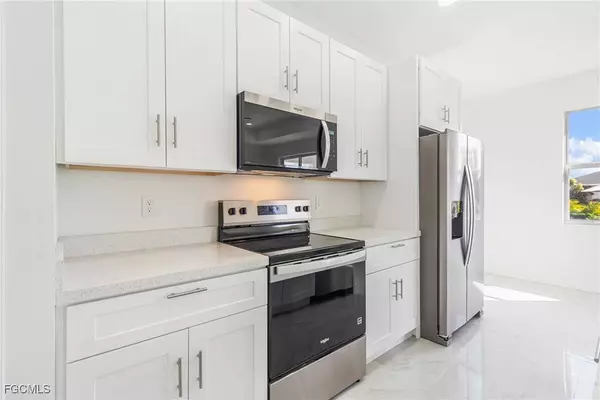 3611 18TH ST SW, Lehigh Acres, FL 33976