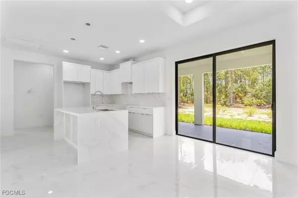 1310 Acacia AVE, Lehigh Acres, FL 33972