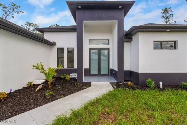 1310 Acacia AVE, Lehigh Acres, FL 33972