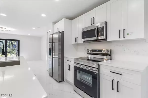 1103 Williams AVE, Lehigh Acres, FL 33972