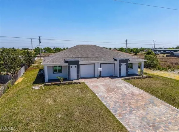 2425/2427 Mansfield AVE S, Lehigh Acres, FL 33973