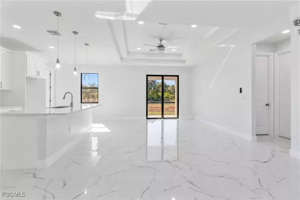 1152 Randolph ST, Lehigh Acres, FL 33974