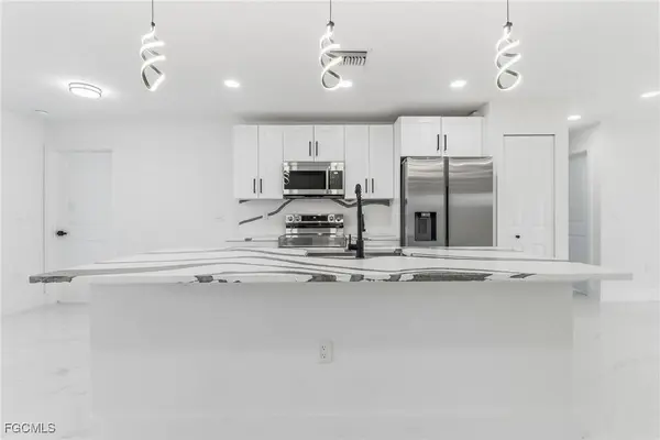 1918 NW 21st TER, Cape Coral, FL 33993