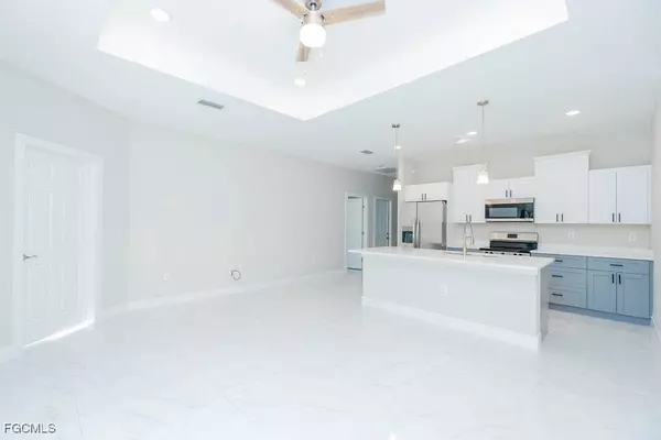 4419 22nd ST SW, Lehigh Acres, FL 33973