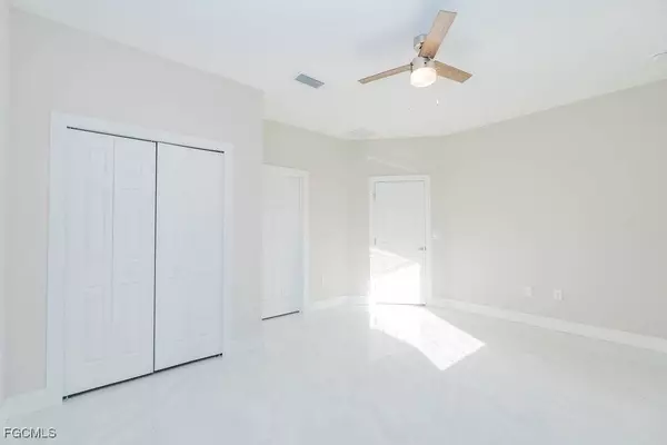 4419 22nd ST SW, Lehigh Acres, FL 33973