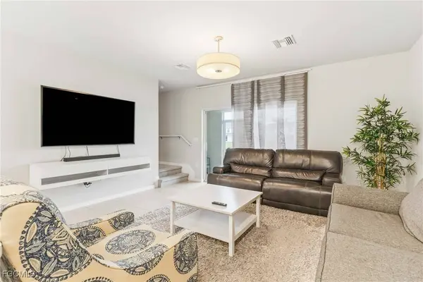 15376 Wildflower CIR, Naples, FL 34119