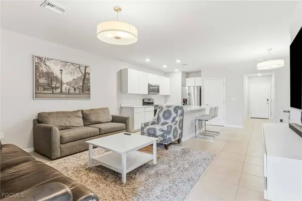 15376 Wildflower CIR, Naples, FL 34119