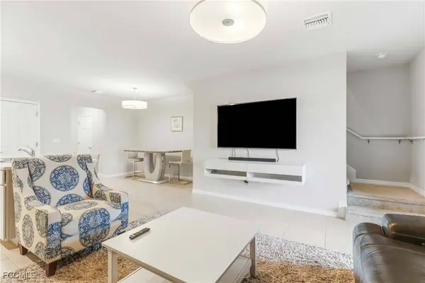 15376 Wildflower CIR, Naples, FL 34119