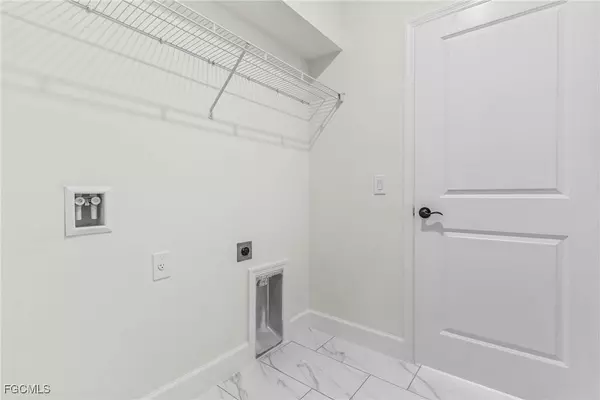 2603 53rd ST SW, Lehigh Acres, FL 33976