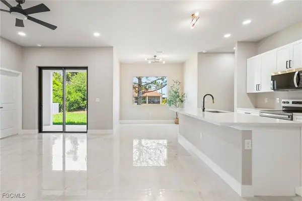 2606 25th ST SW, Lehigh Acres, FL 33976