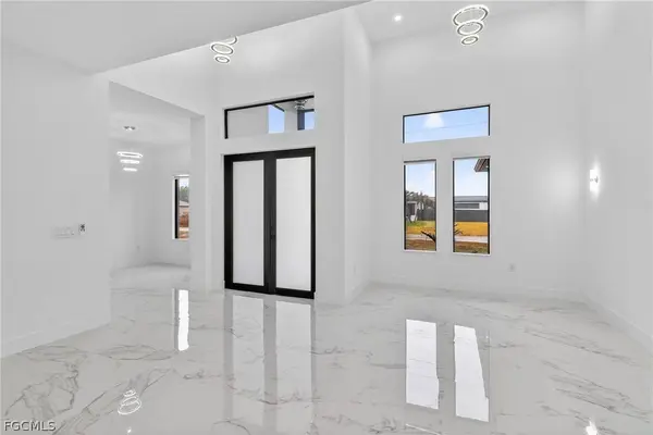 4107 16th ST SW, Lehigh Acres, FL 33976