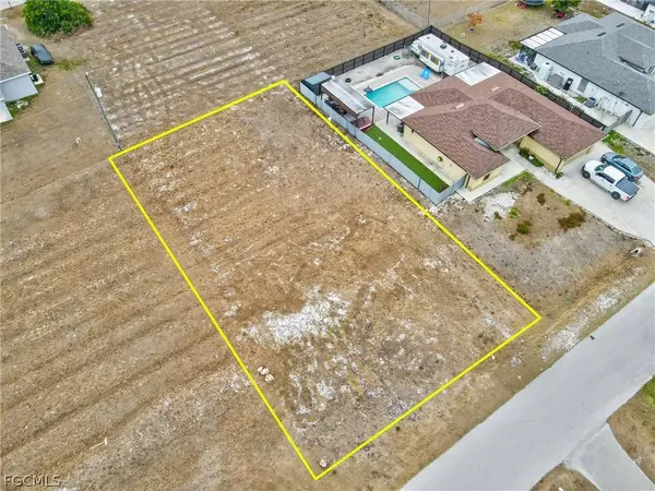 4607 6th ST W, Lehigh Acres, FL 33971