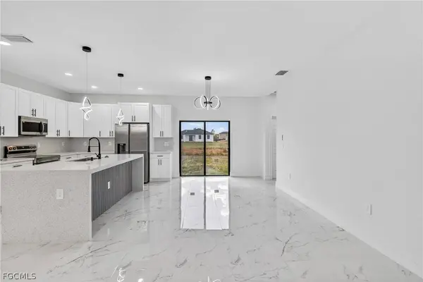 417 Mercedes CT, Lehigh Acres, FL 33972