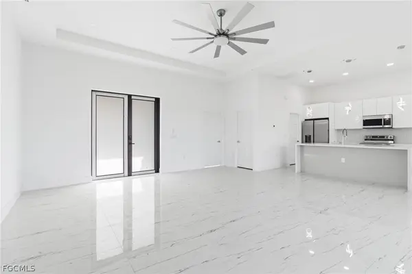 321 Peerless ST, Lehigh Acres, FL 33974