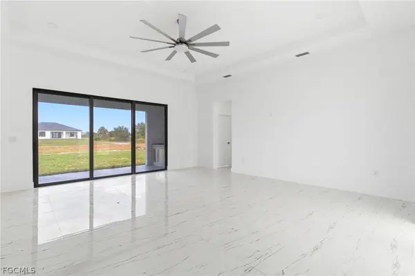 321 Peerless ST, Lehigh Acres, FL 33974