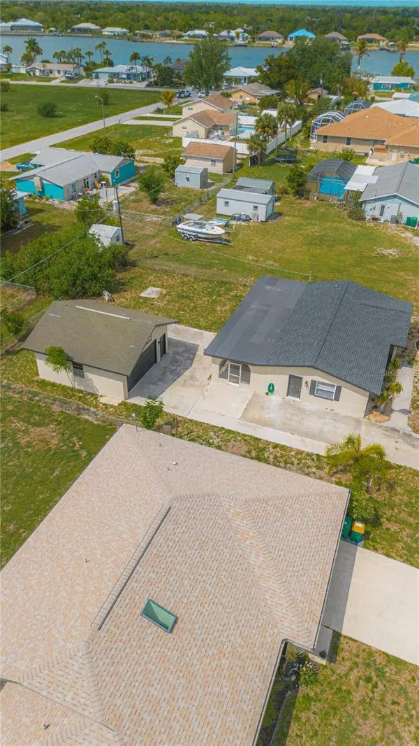 549 LAKEMONT AVE NW, Port Charlotte, FL 33952