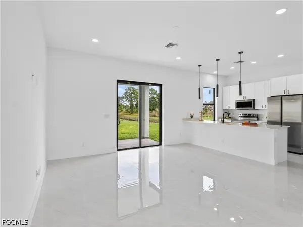 639 Knapp ST, Lehigh Acres, FL 33974