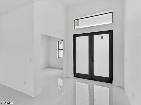 639 Knapp ST, Lehigh Acres, FL 33974