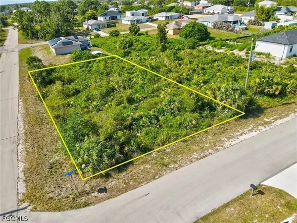 2901 67th ST W, Lehigh Acres, FL 33971