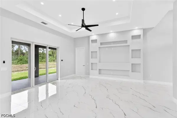 1118 Bari ST E, Lehigh Acres, FL 33974