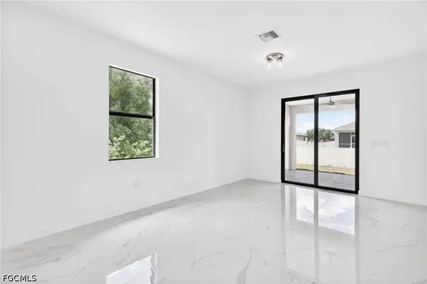 4109 17th ST SW, Lehigh Acres, FL 33976