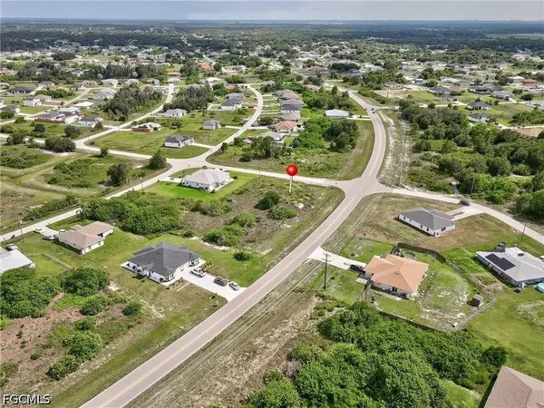854/856 Alabama RD S, Lehigh Acres, FL 33974