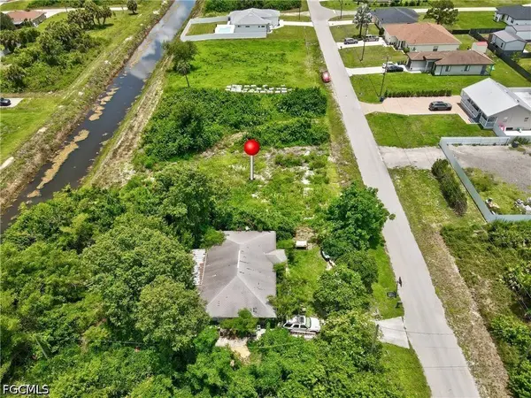 4108 15th ST SW, Lehigh Acres, FL 33976