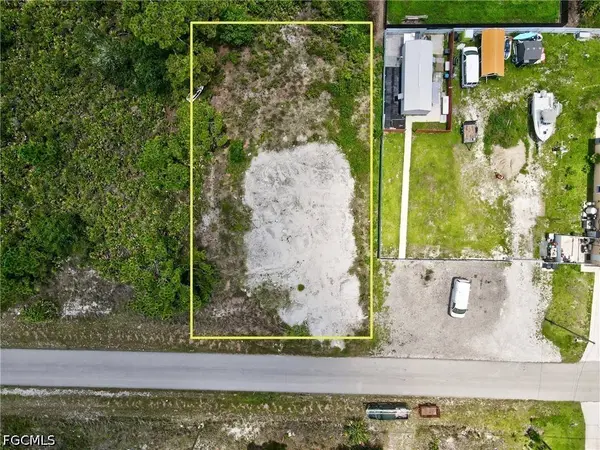 2612 25th ST SW, Lehigh Acres, FL 33976
