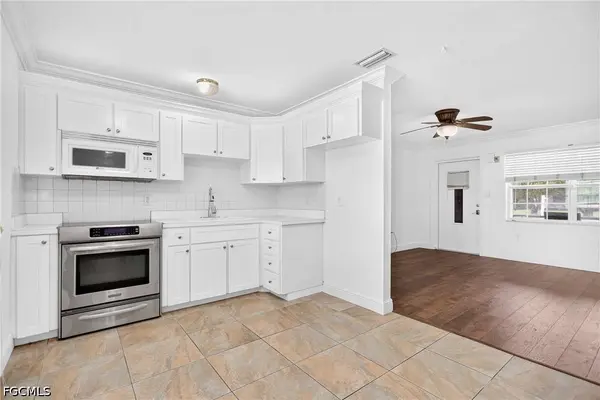 2238 Towles ST, Fort Myers, FL 33916