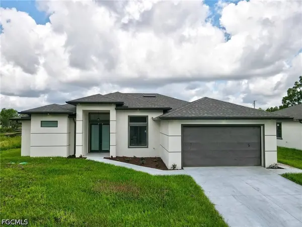 1012 Mexico AVE S, Lehigh Acres, FL 33974