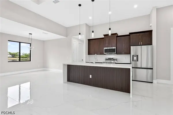 1012 Mexico AVE S, Lehigh Acres, FL 33974