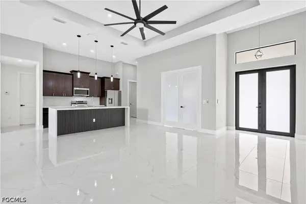 1012 Mexico AVE S, Lehigh Acres, FL 33974