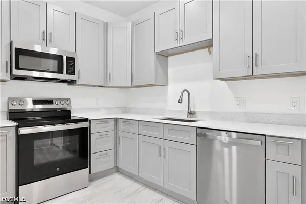 2000 W 14th ST, Lehigh Acres, FL 33972